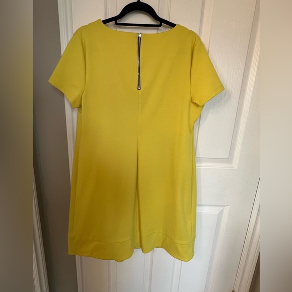 Thyme yellow dress - Picture 2 of 3